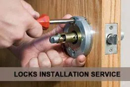 Capitol Locksmith Service New Britain, CT 860-261-9289 Capitol Locksmith Service New Britain, CT 860-261-9289